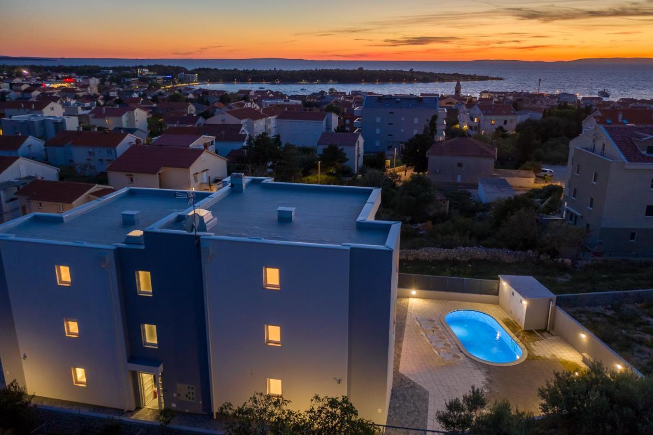 Villa Lena Luxury Apartments Novalja Exteriör bild